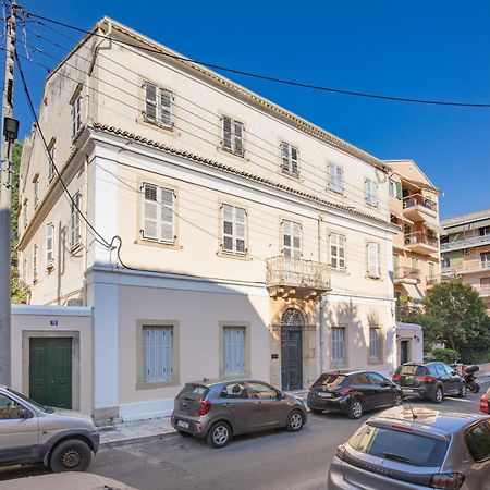 Modern-Vintage Old Town Suites Corfu  Extérieur photo