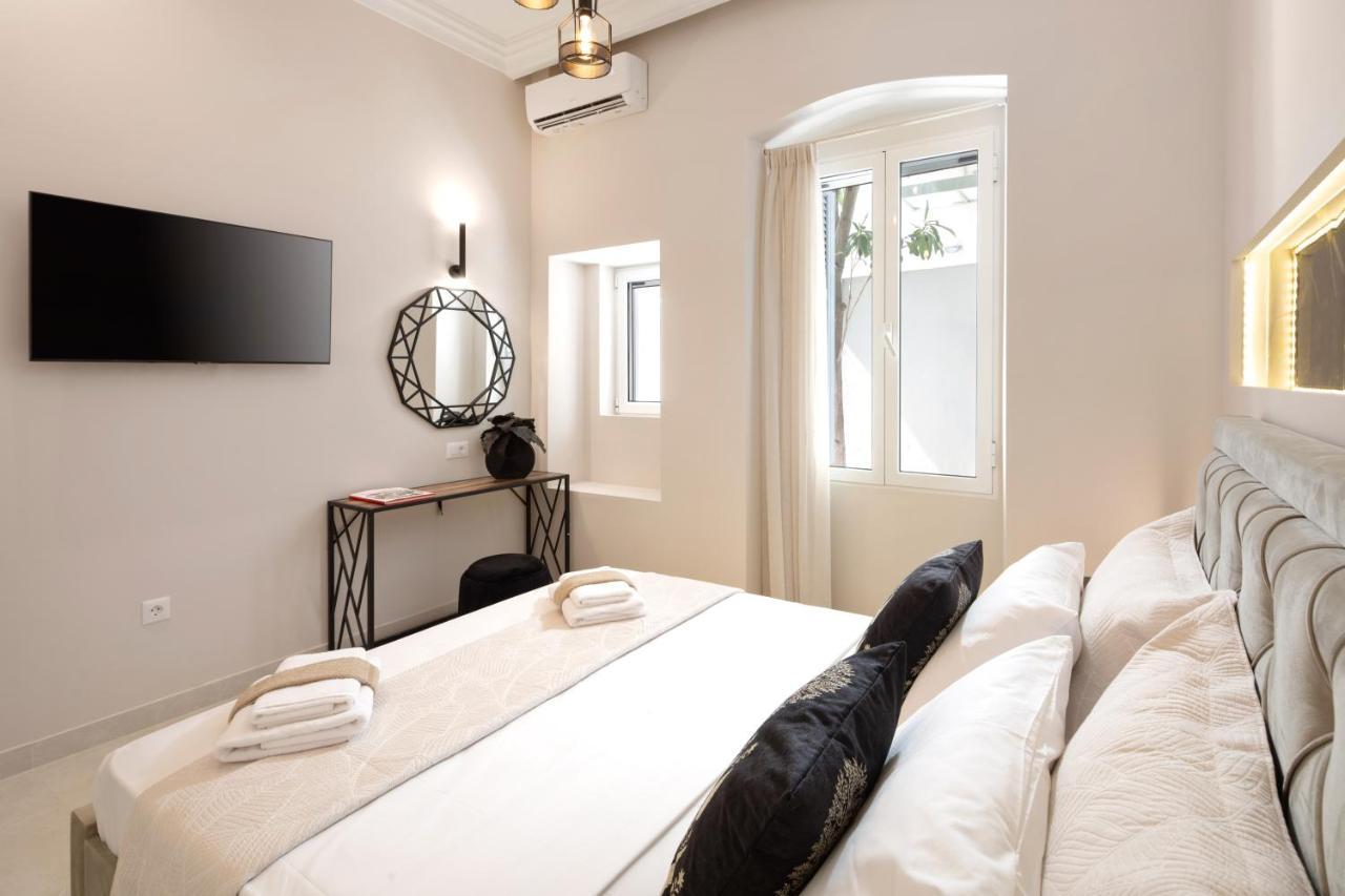 Modern-Vintage Old Town Suites Corfu  Extérieur photo