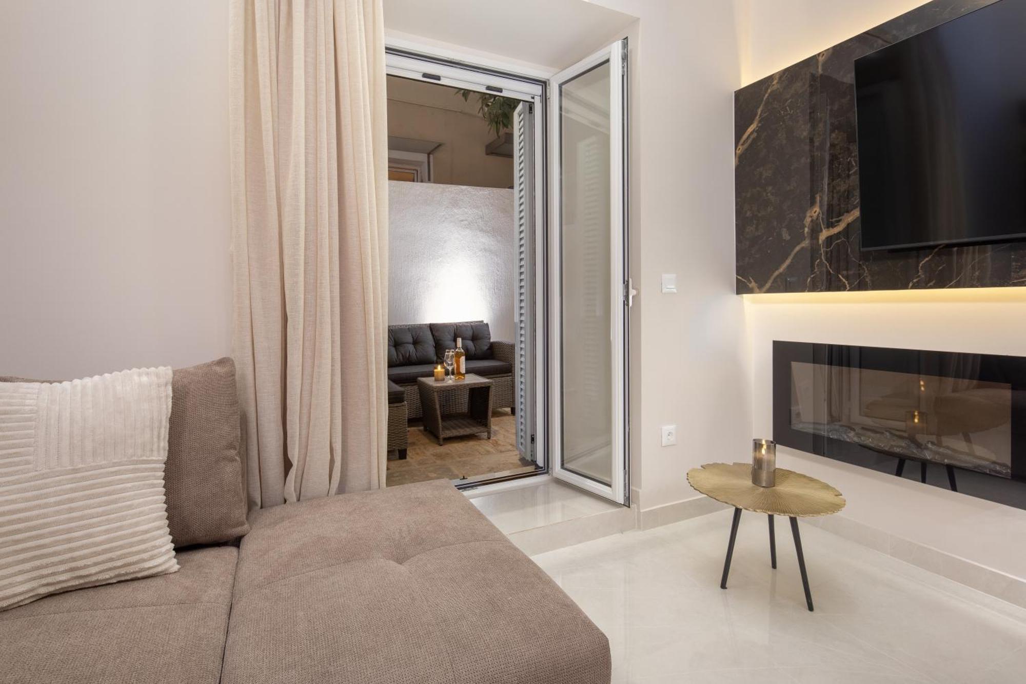 Modern-Vintage Old Town Suites Corfu  Extérieur photo
